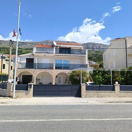 Apartments Villa Tanja Podstrana Bagian luar foto