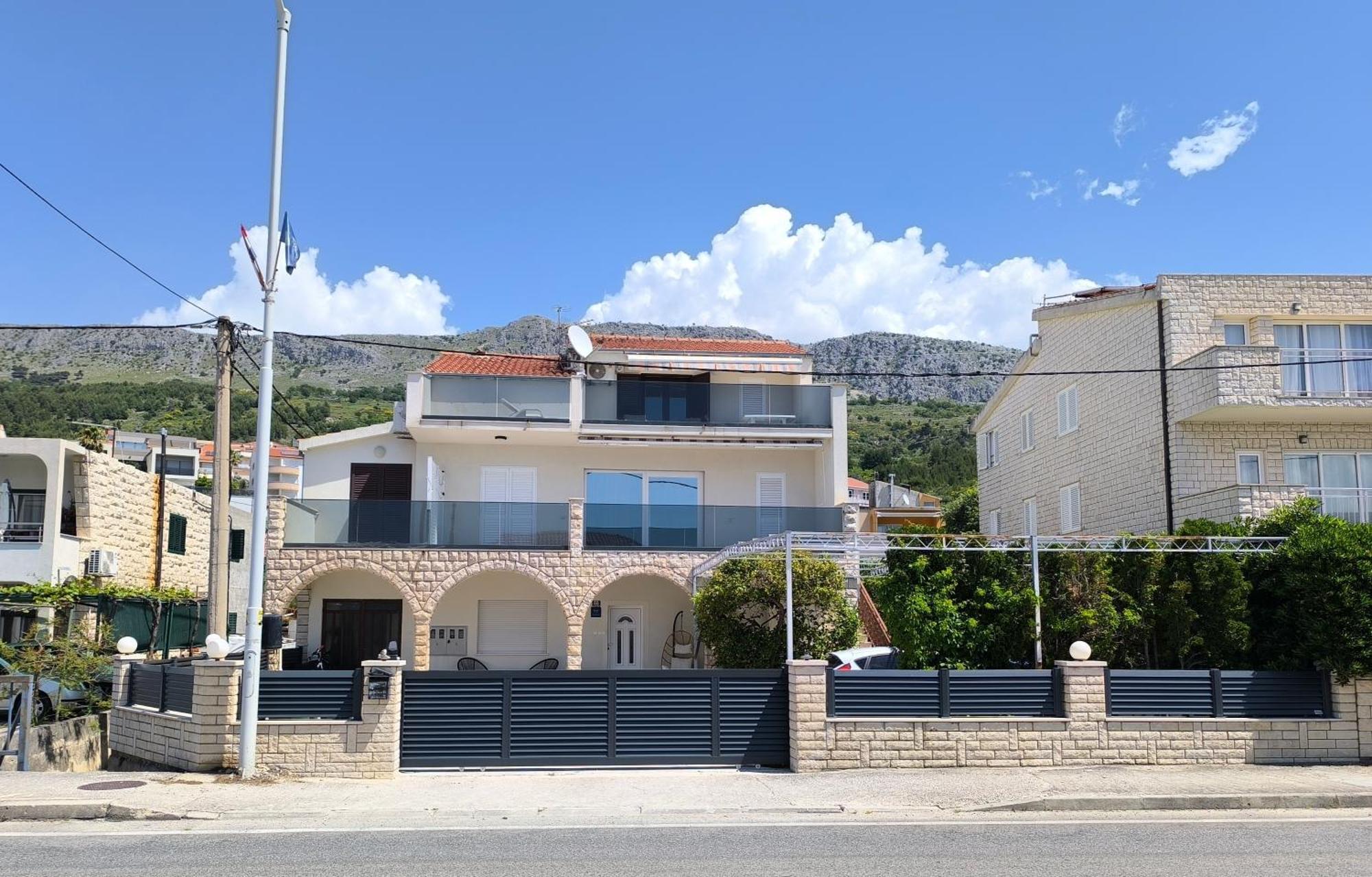Apartments Villa Tanja Podstrana Bagian luar foto